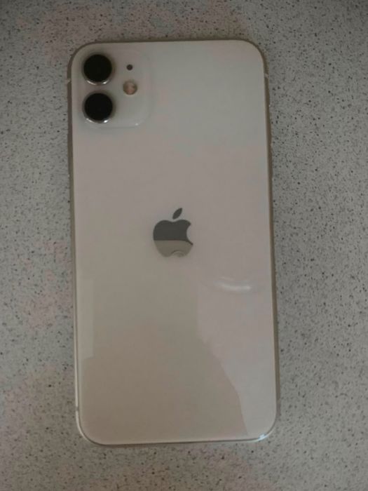 Продам iphone 11