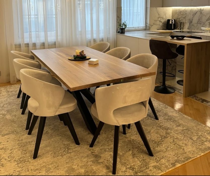 Маса от масив орех с метални крака