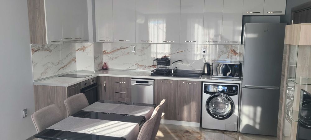 Дава се под наем Двустаен апартамент в Варна, м-т Пчелина - 56 кв.м за 459 € - Снимка #2