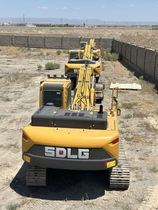 Услуга Эксковатор  Hyundai 210