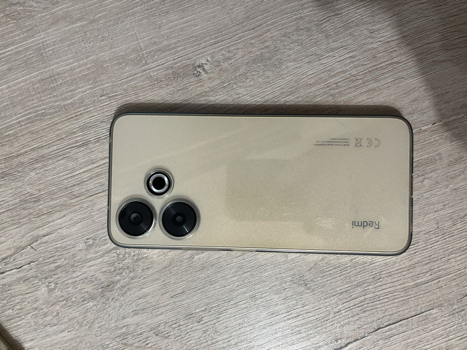 Redmi 13 в идеальном состоянии. 256 гб. Без коробки