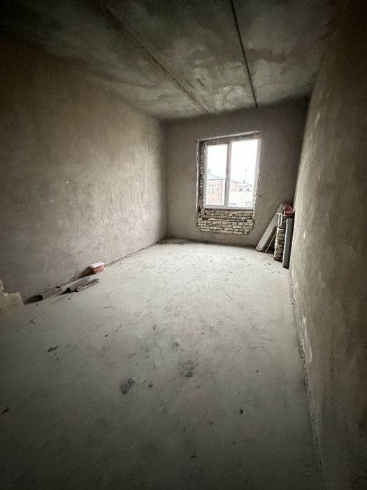 1-хоналик 8каватда квартира сотилади, Бухоро Сити