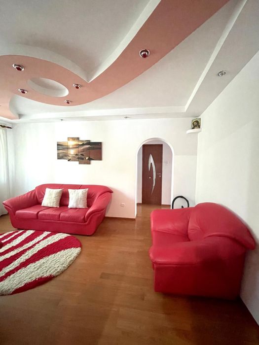Apartament 3 camere in centru