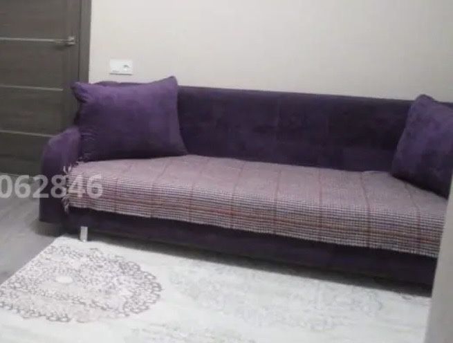 Продам диван с раскладным механизмом