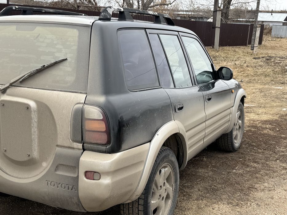 Таета Рав 4 АКПП 1998 года