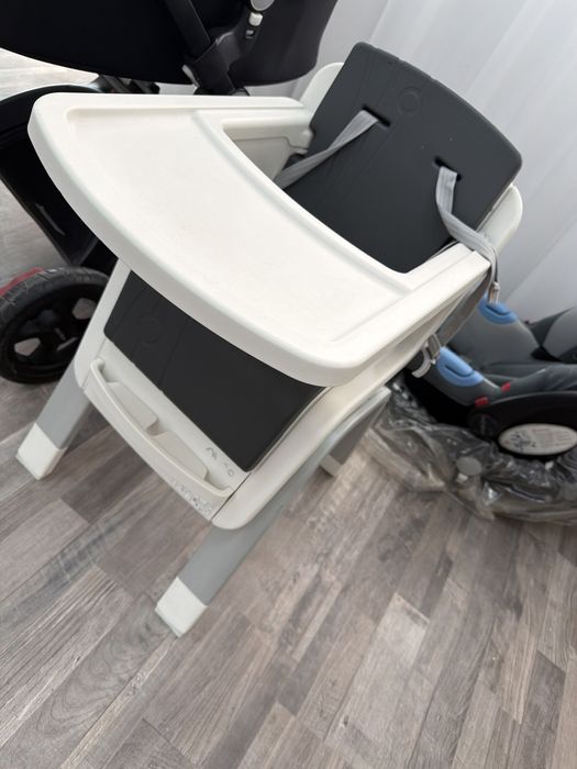 Carucior 3In1, patut si scaun de masa pentru copilasi 2000 lei negociabil