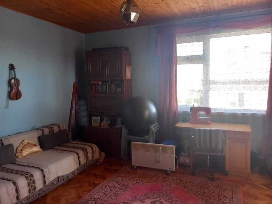 Продава къща в град Разград