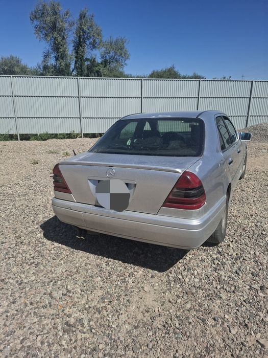 Продам мерседес бенс