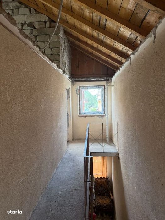 Casa de vanzare, utilata, suprafata 130 mp, P+1 , Teren 250 mp