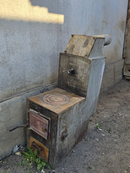 Продам катёл на угле для отопление дома