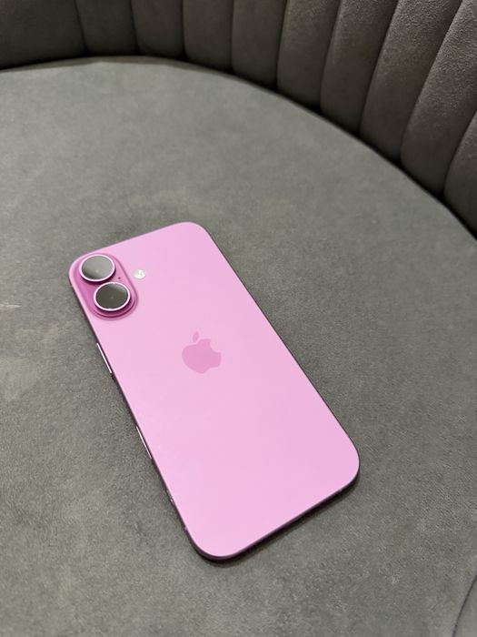 Продам Айфон 16, 256гб