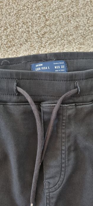 Pantaloni barbati zara