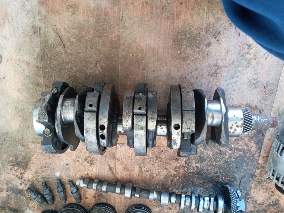 Запчасти на Мини погрузчик КАТ.