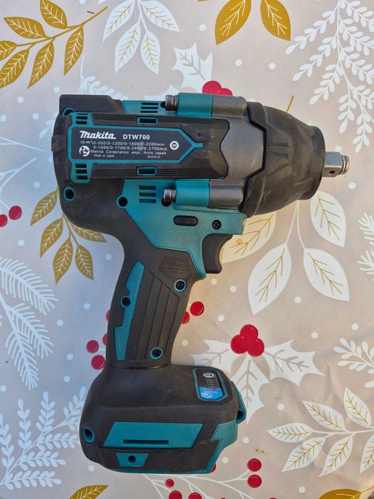 Продава Makita dtw700