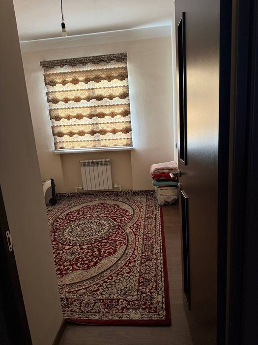 Уй сотилади срочна.