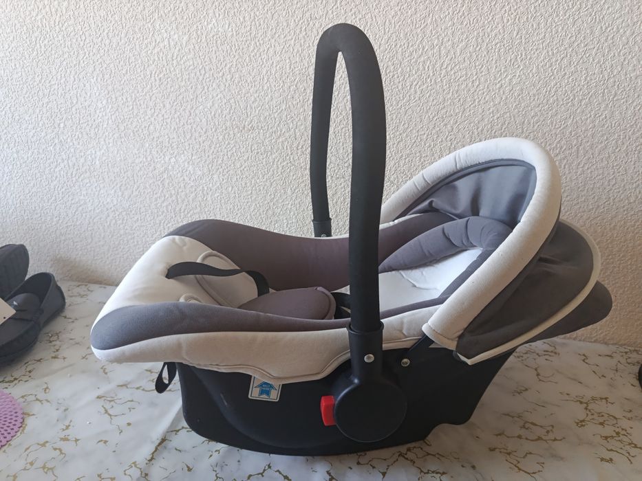 Продам автолюльку