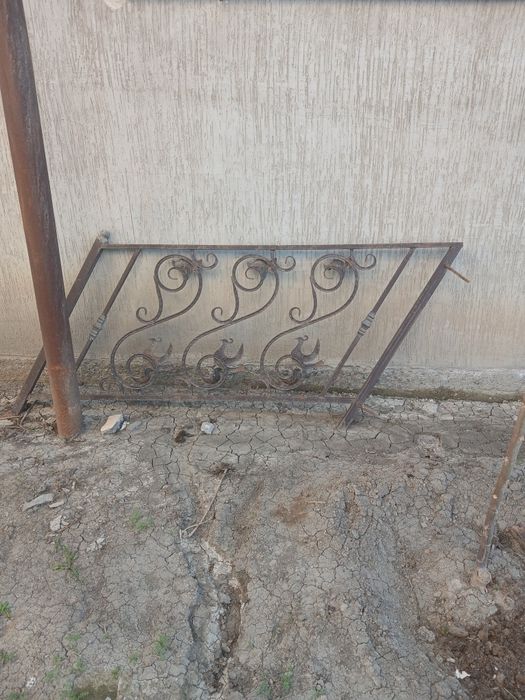 Продается перилы