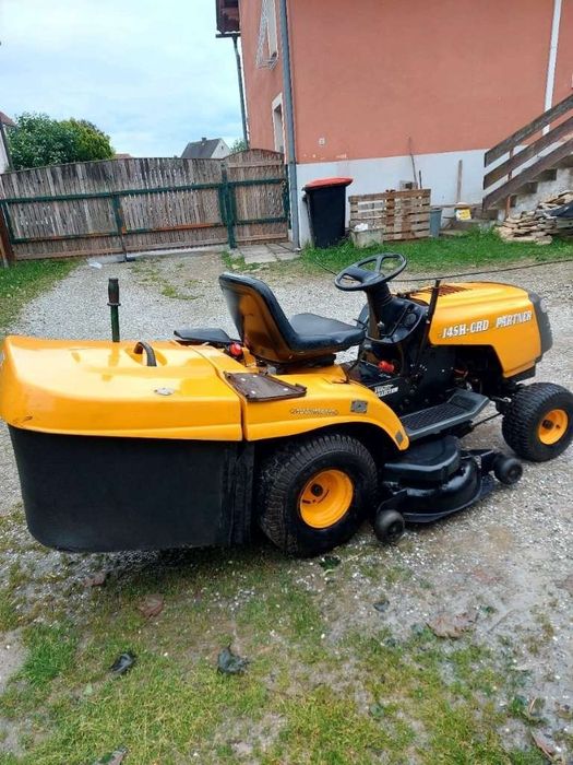Tractoras gazon Partner 145H CRD