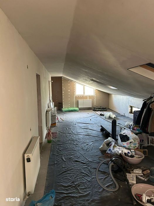 Vand casa si teren