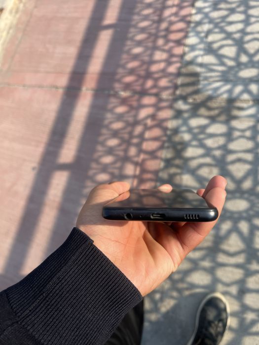 Samsung A12 arzonga srochna