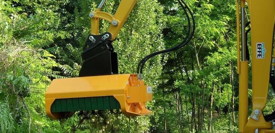 Tocator vegetal actionat hidraulic