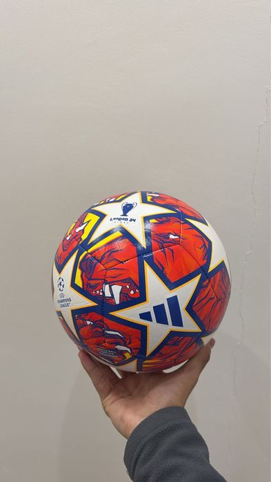 Мячи адидас оригинал