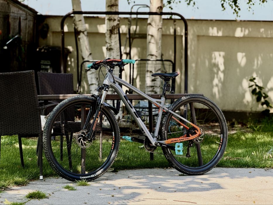 Bicicleta MTB GT Avalanche Sport 29"