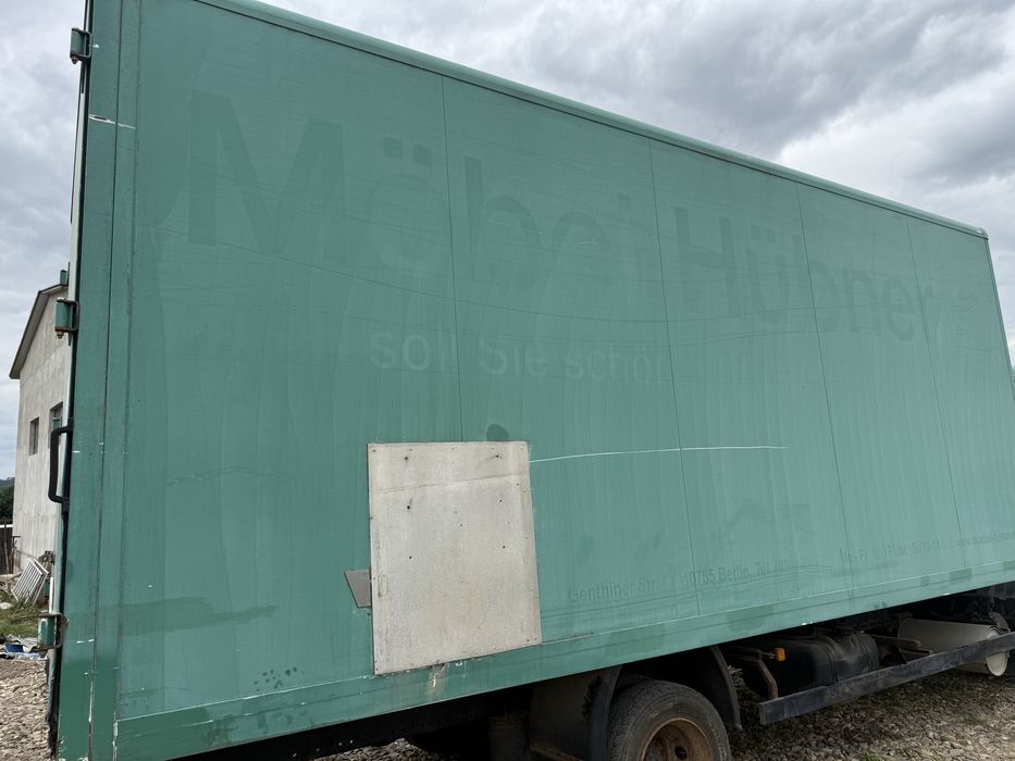 Container aluminiu