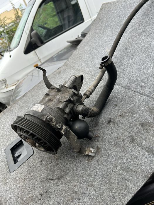 Хидравлична помпа LFR440 dinamyc drive BMW E65 231hp БМВ Е65 динамик