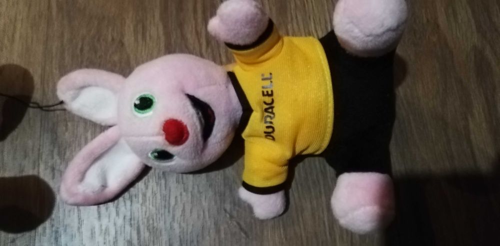 Плюшени играчки на Кока Кола и други.