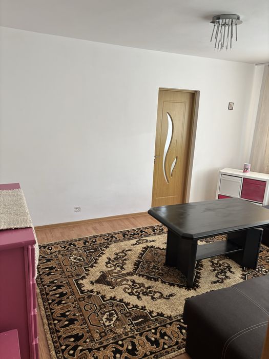 Ofer spre inchiriere apartament