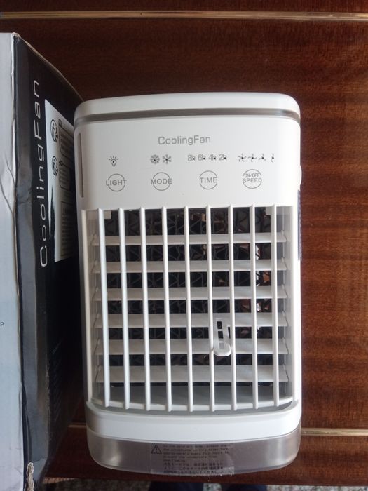 Вентилатор с резервоар за вода