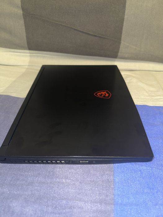 Se vinde oferta super buna Leptop RTX 4060 MSI