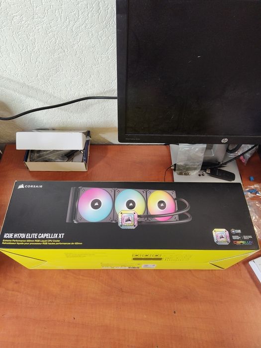 Cooler procesor Corsair Icue H170i Elite Capellix XT ,420MM,nou ,disp.