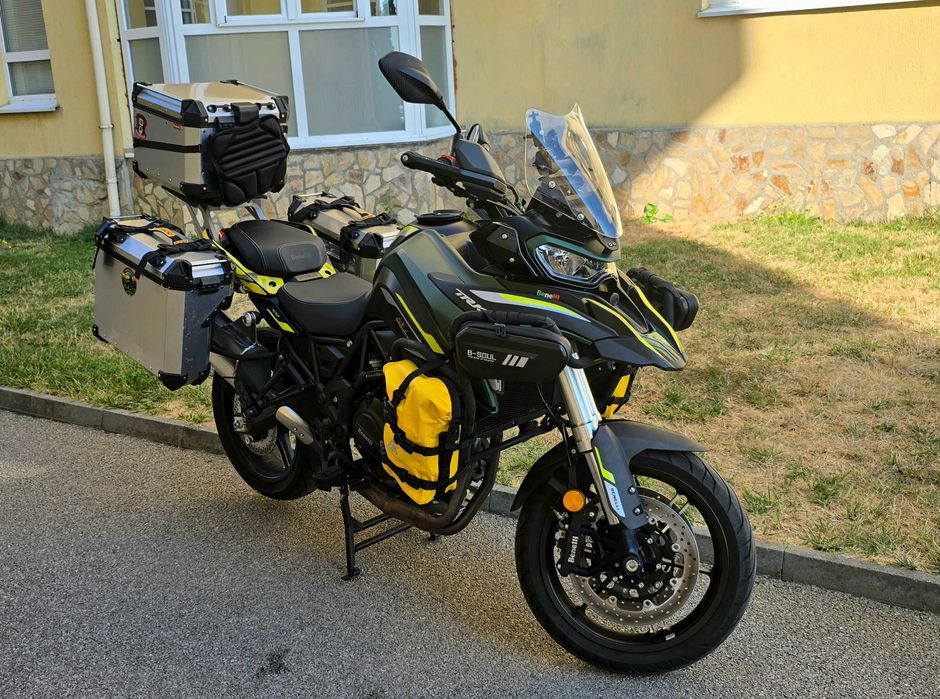 Benelli TRK 702 – 2024 г. – Adventure готов!