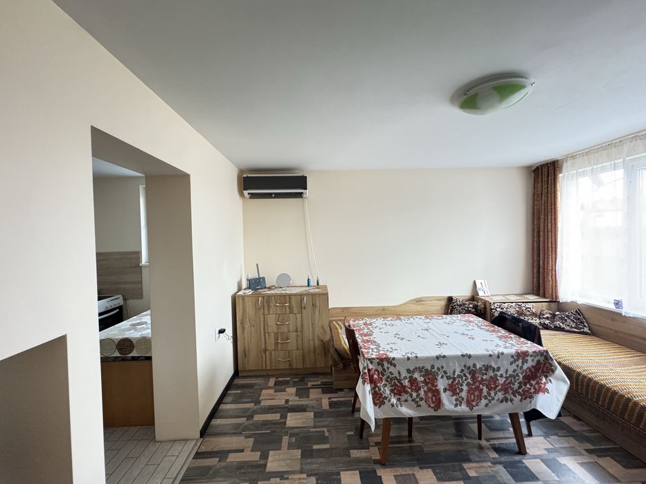 Продава къща в с. Шейново, общ. Казанлък