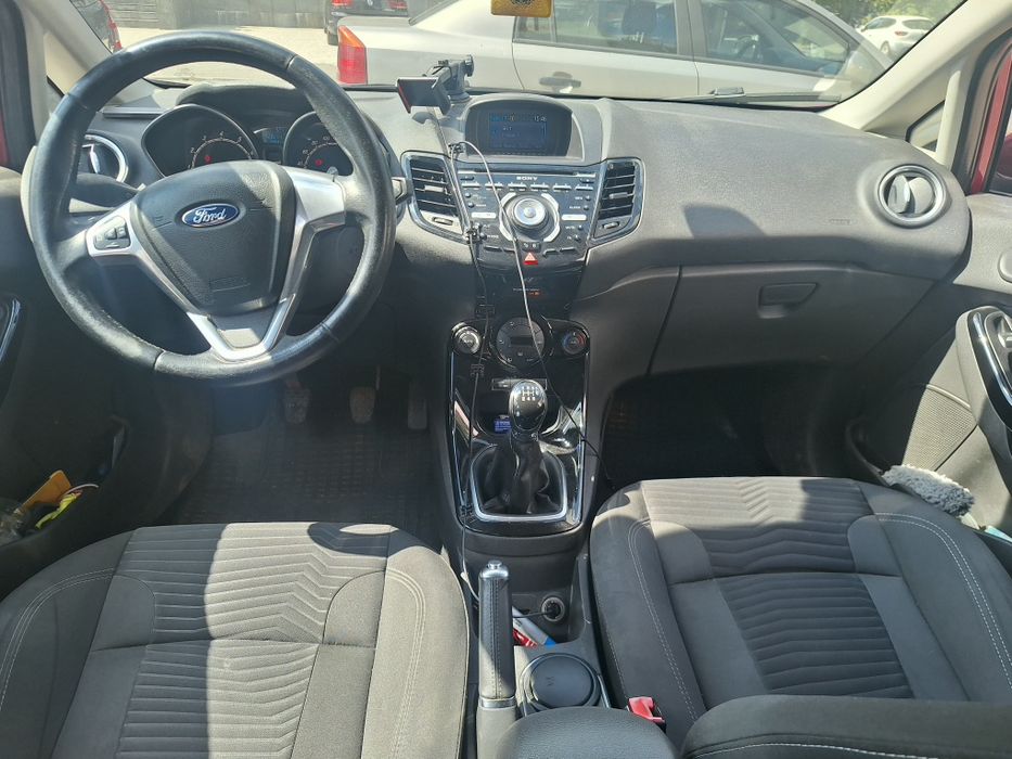 Vand Ford Fiesta  2013