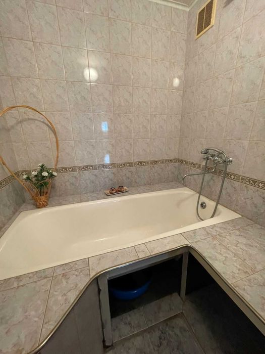 Продам 2х,Карбышева, 22