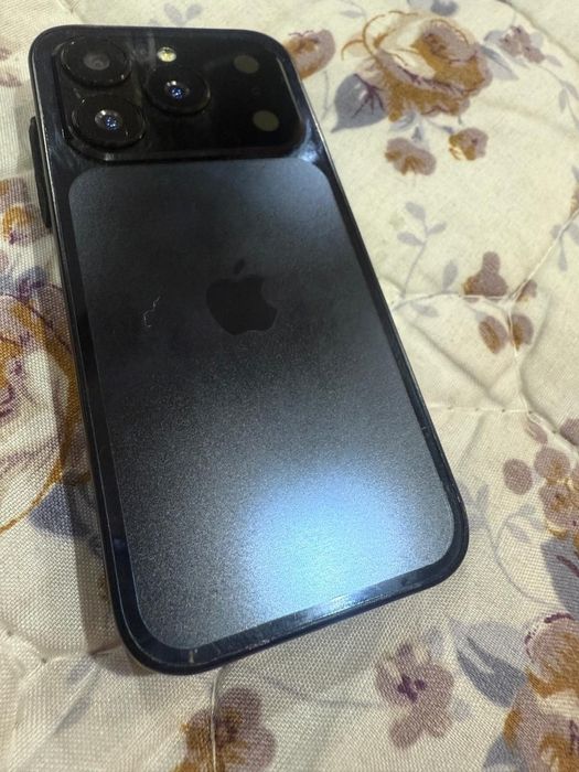 Продам iphone 17 mini