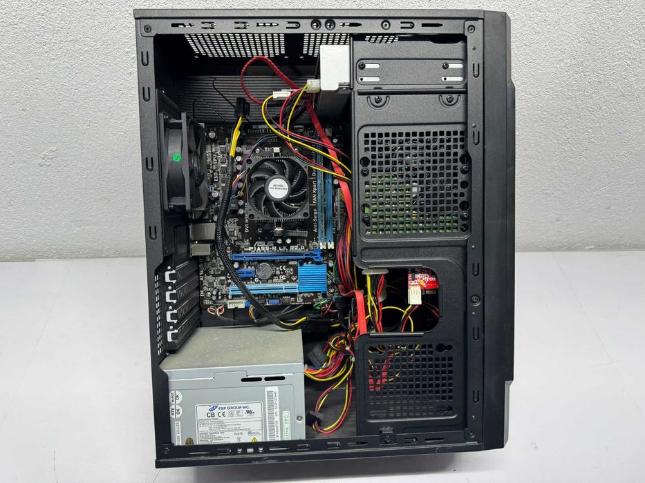 Компютър - CPU AMD A6-3650/GPU- AMD RADEON HD 6530 D/RAM 4GB/HDD 700GB