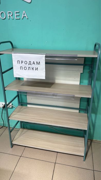 Продам мебель: этажерки