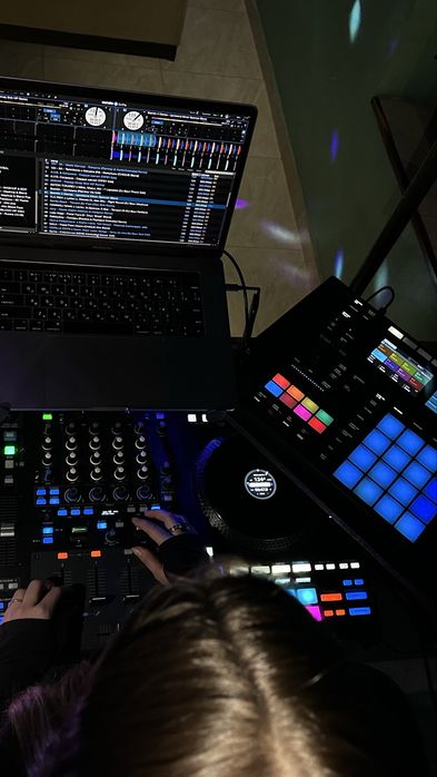 MIDI-контроллер Native Instruments Maschine MK3