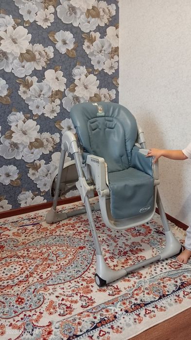 Стульчик для кормления.