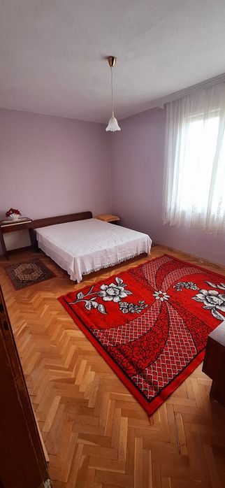 Дава се под наем Многостаен апартамент в Горна Оряховица - 120 кв.м за 270.3 € - Снимка #3