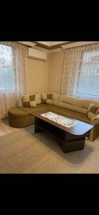 Дава се под наем Двустаен апартамент в Асеновград - 70 кв.м за 348.84 € - Снимка #1