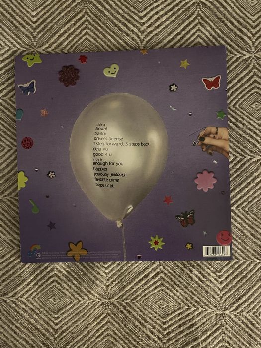 Olivia rodrigo sour vinyl