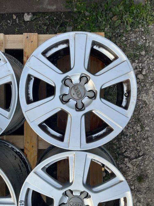 Алуминиеви джанти 17 Audi A4 A5 A6 A8 A7 Q5 5x112 66.6 8j et39 н139