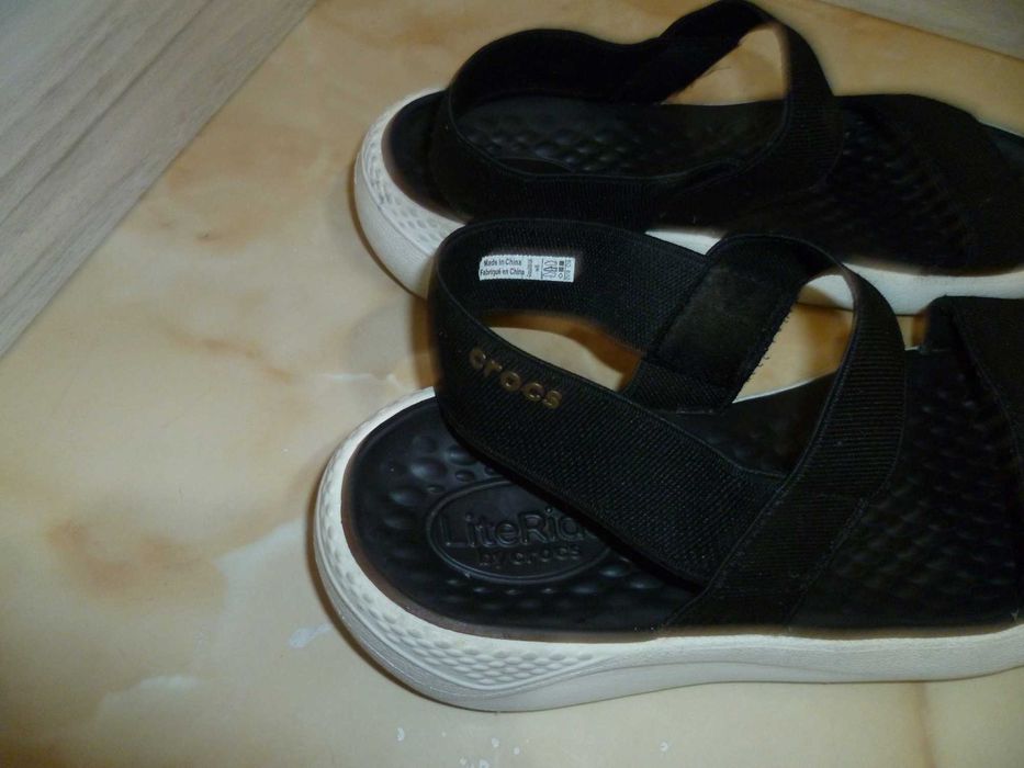 CROCS сандали №38