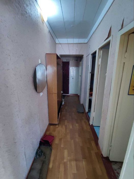 2- комнатная квартира, Чирчик, Навои, кирпичный дом Титаник