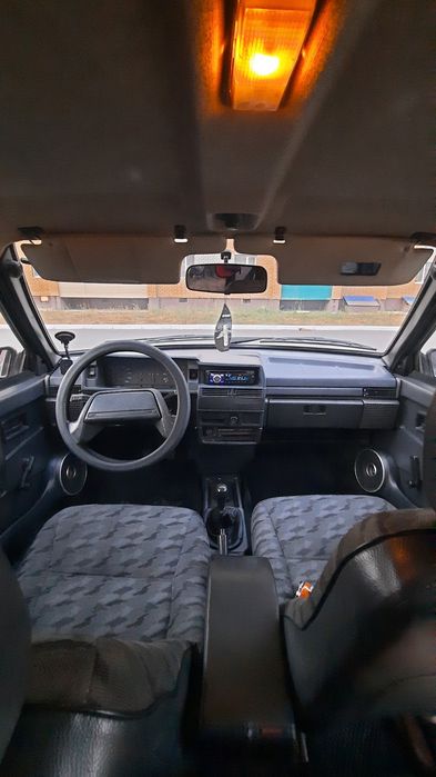 Продам ваз 2109 КАРБЮРАТОР